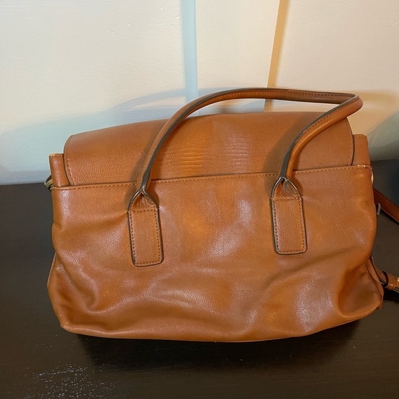 FIORELLI Vegan Leather Flap Satchel Crossbody EUC - Picture 10 of 10